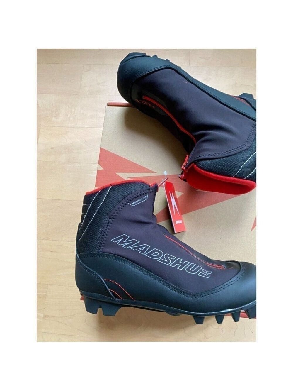 Madshus "Actice Classic" Ski Boots RAND NEW - Picture 4 of 5